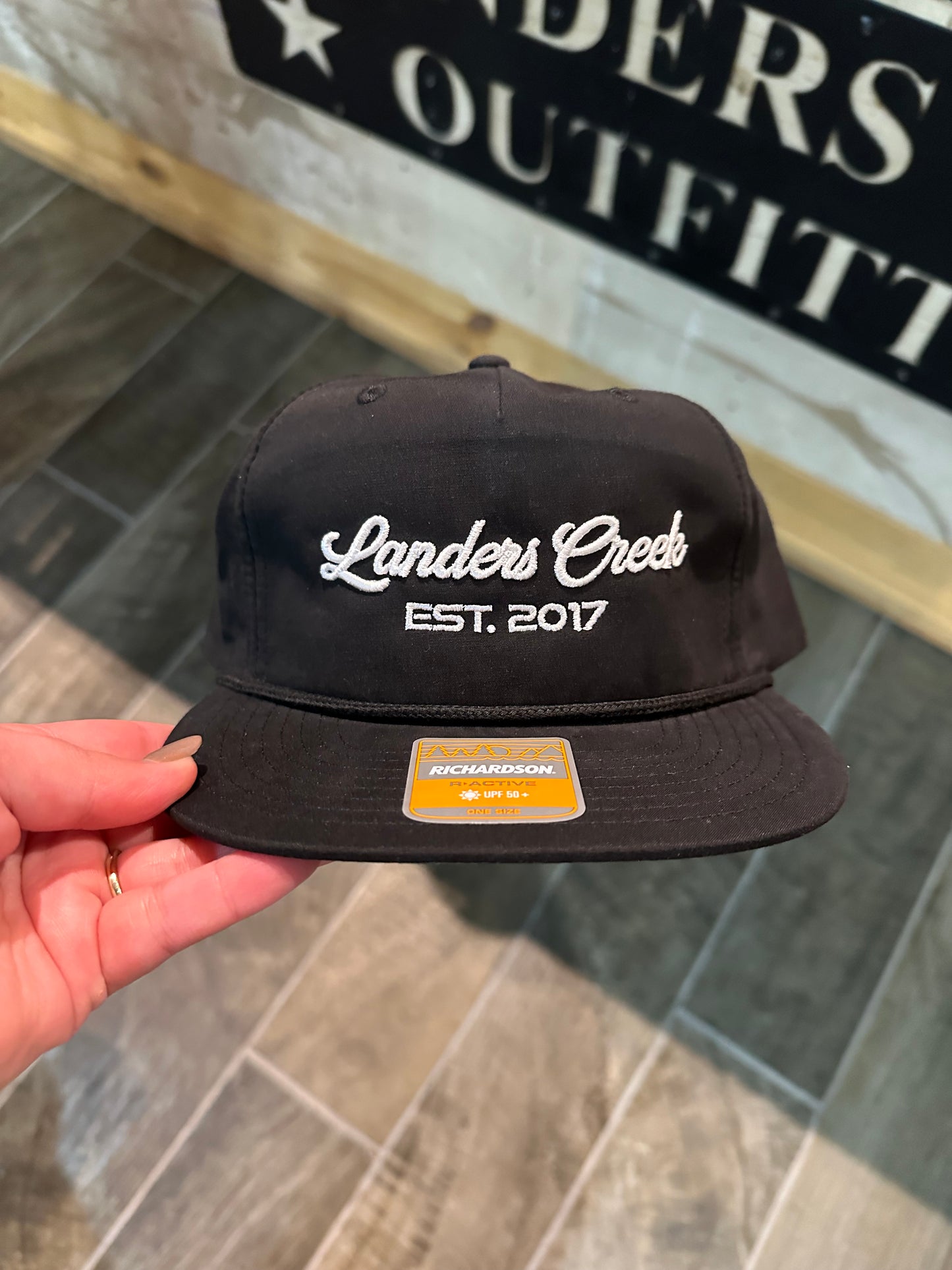 Landers Creek Rope Hat- B&W